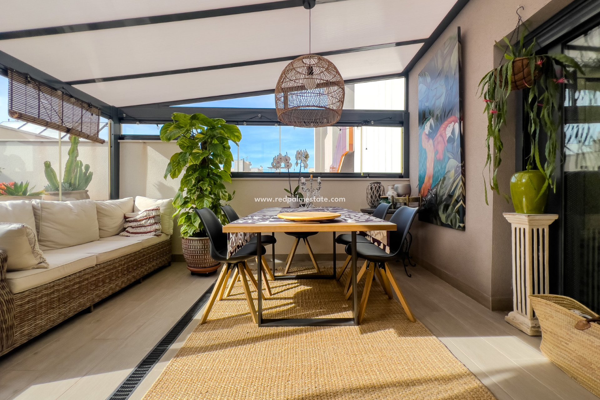 Resale - Apartments -
Torrevieja