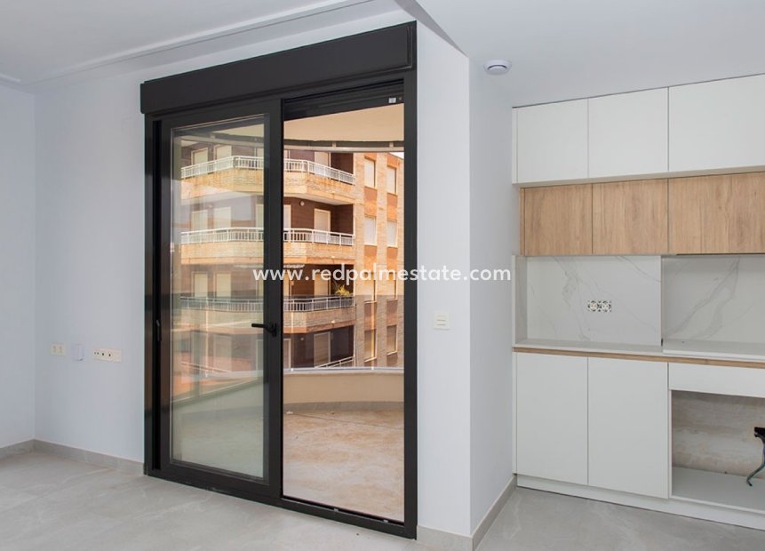 Resale - Apartments -
Torrevieja