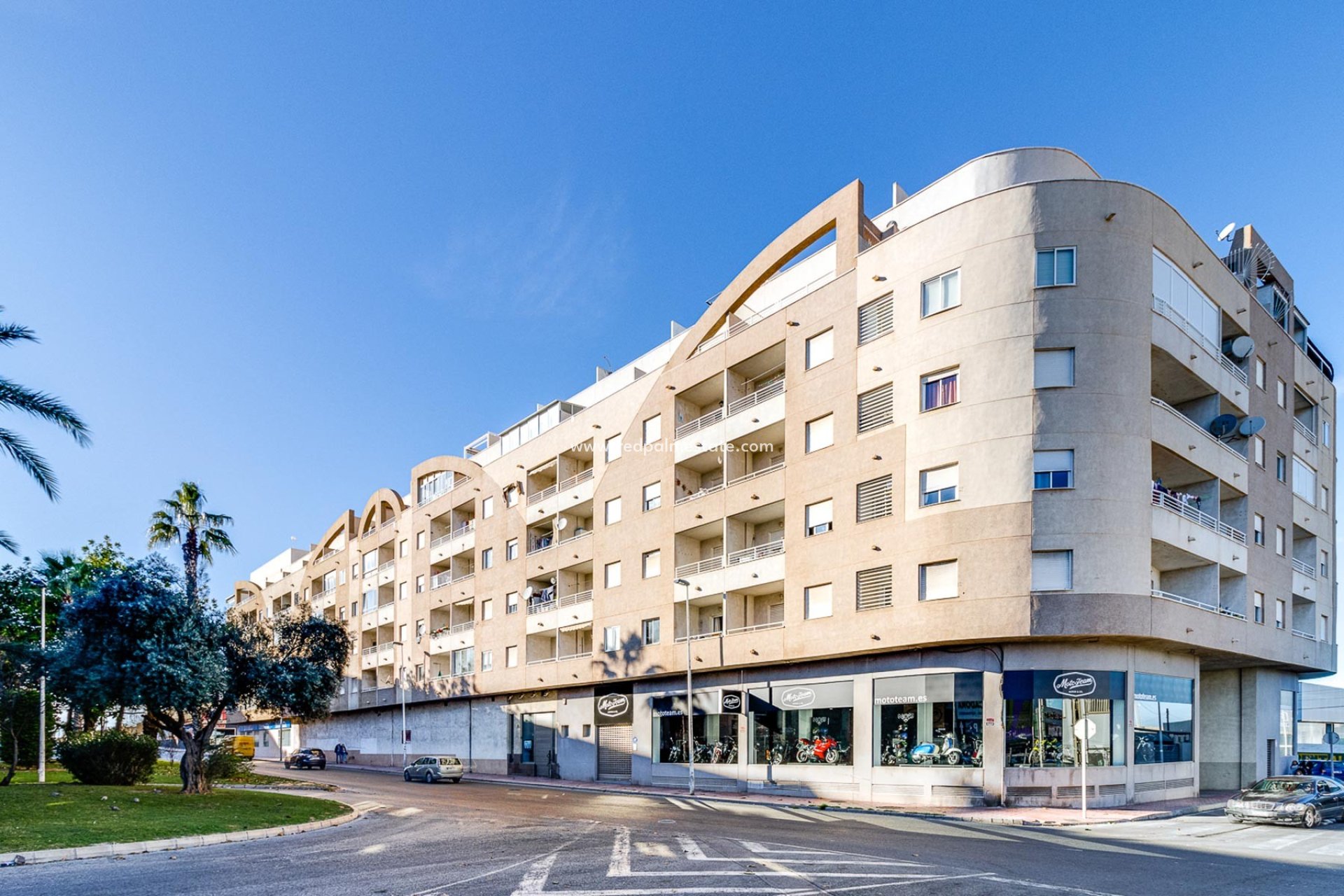 Resale - Apartments -
Torrevieja