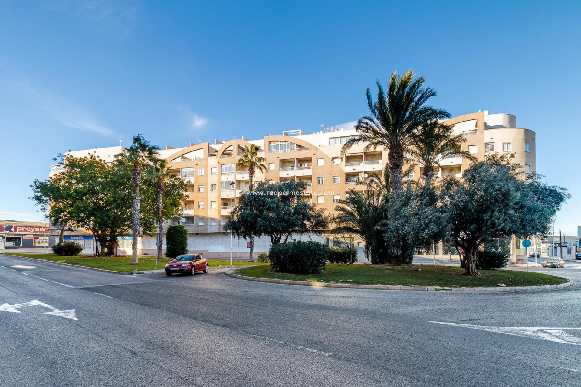 Resale - Apartments -
Torrevieja