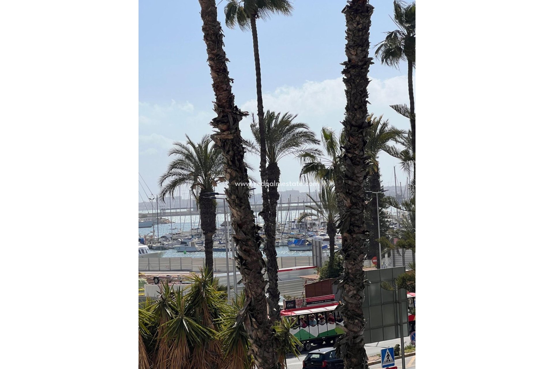 Resale - Apartments -
Torrevieja