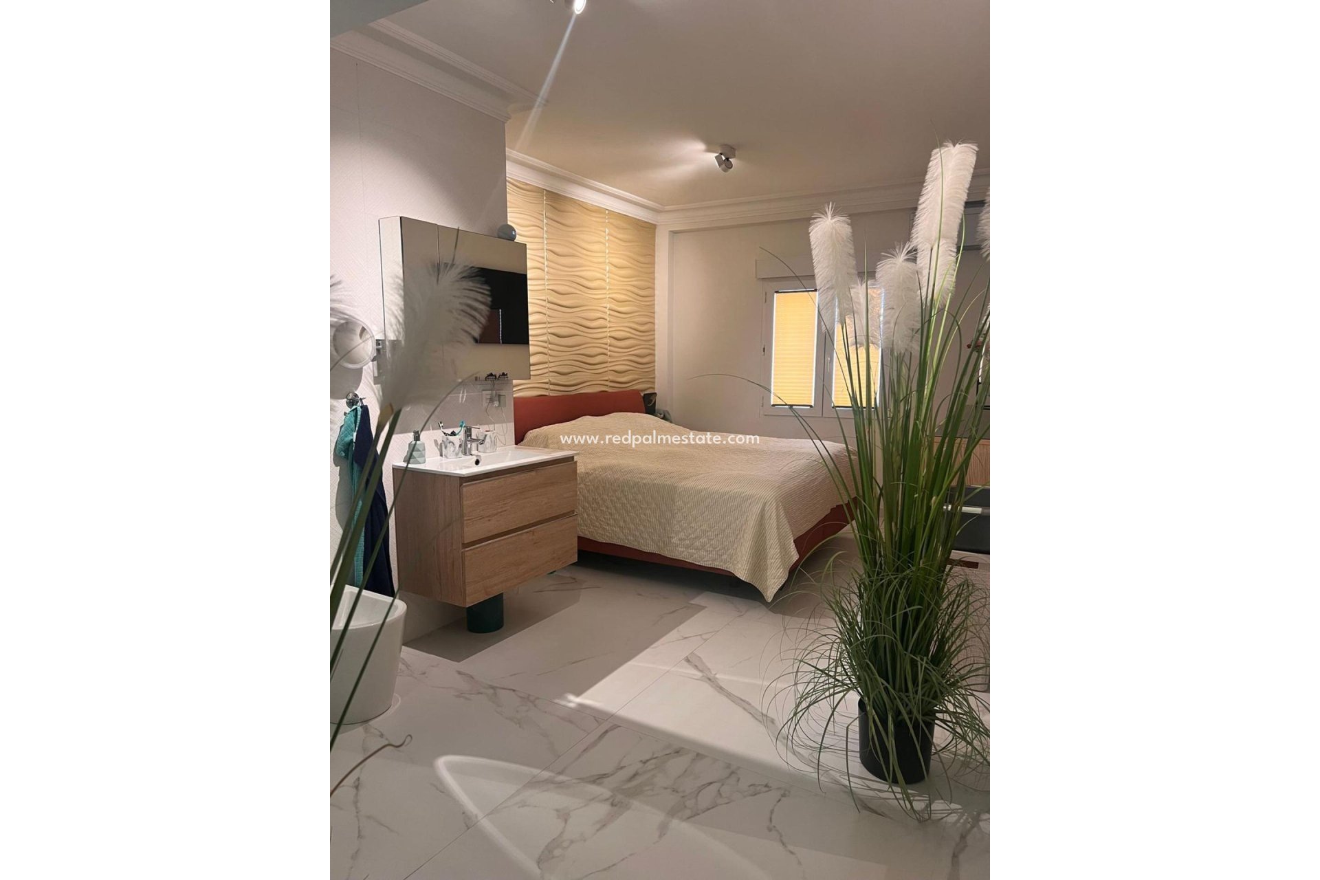 Resale - Apartments -
Torrevieja