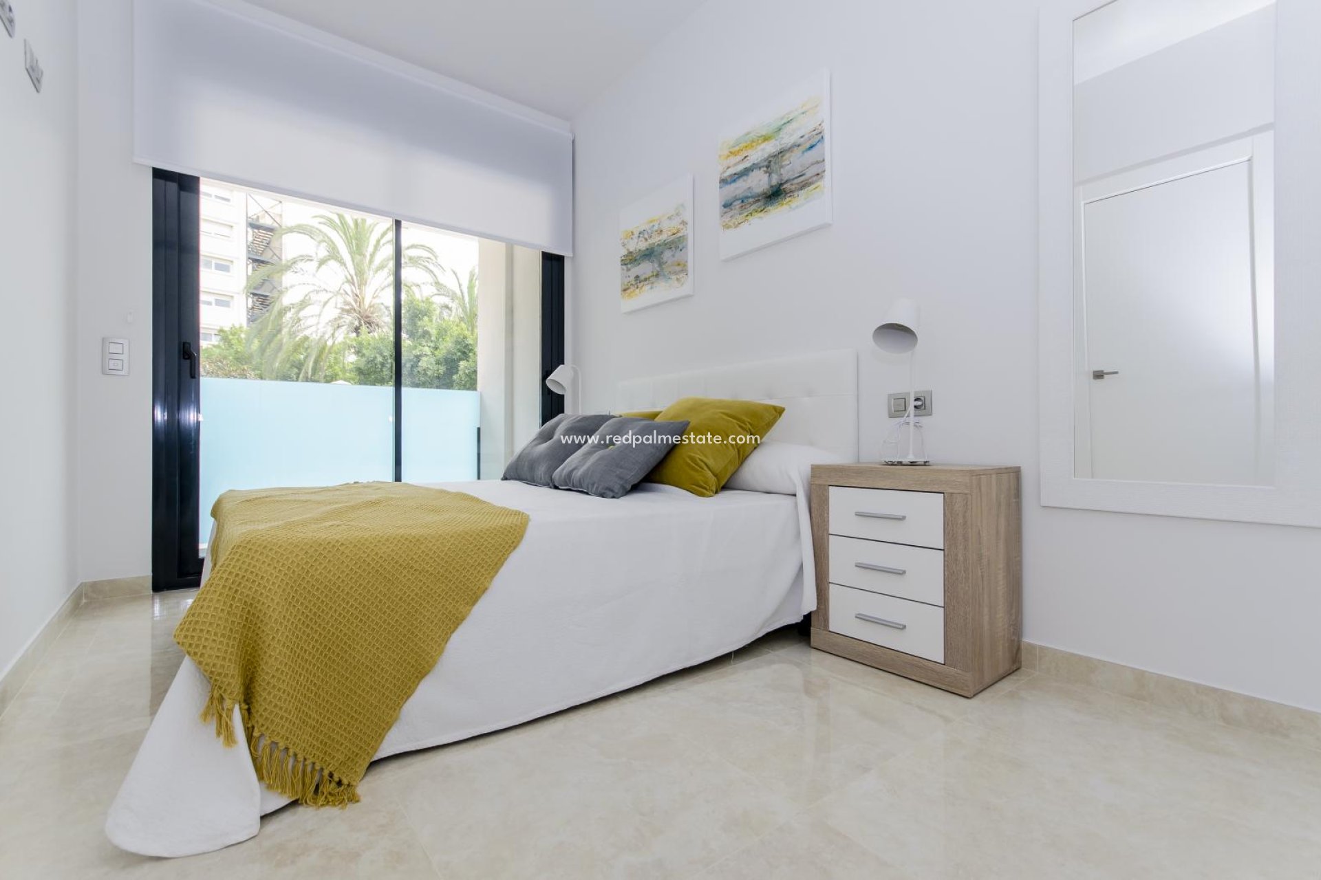 Resale - Apartments -
Torrevieja