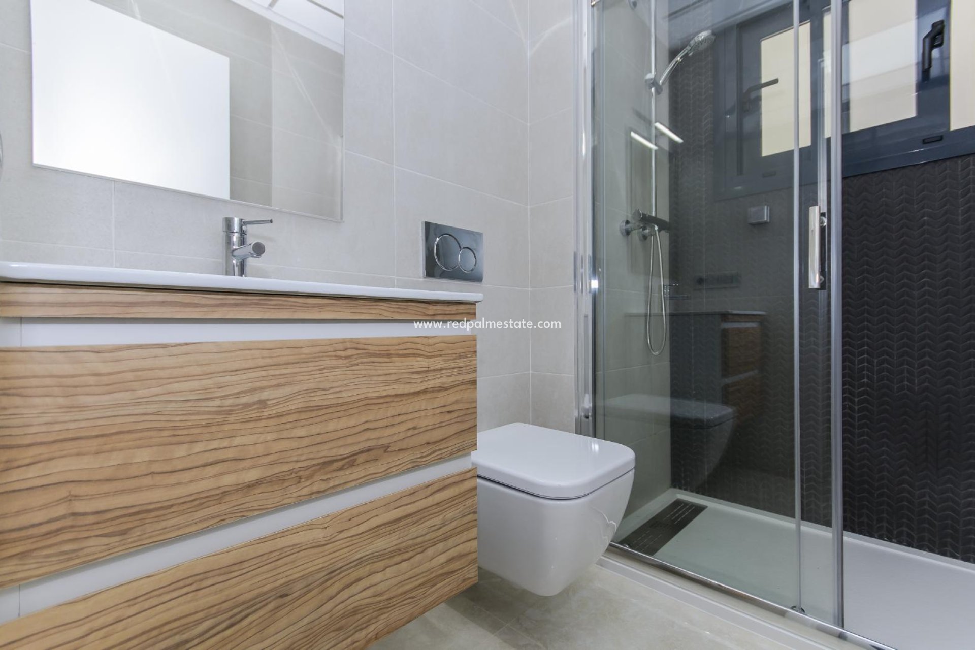 Resale - Apartments -
Torrevieja