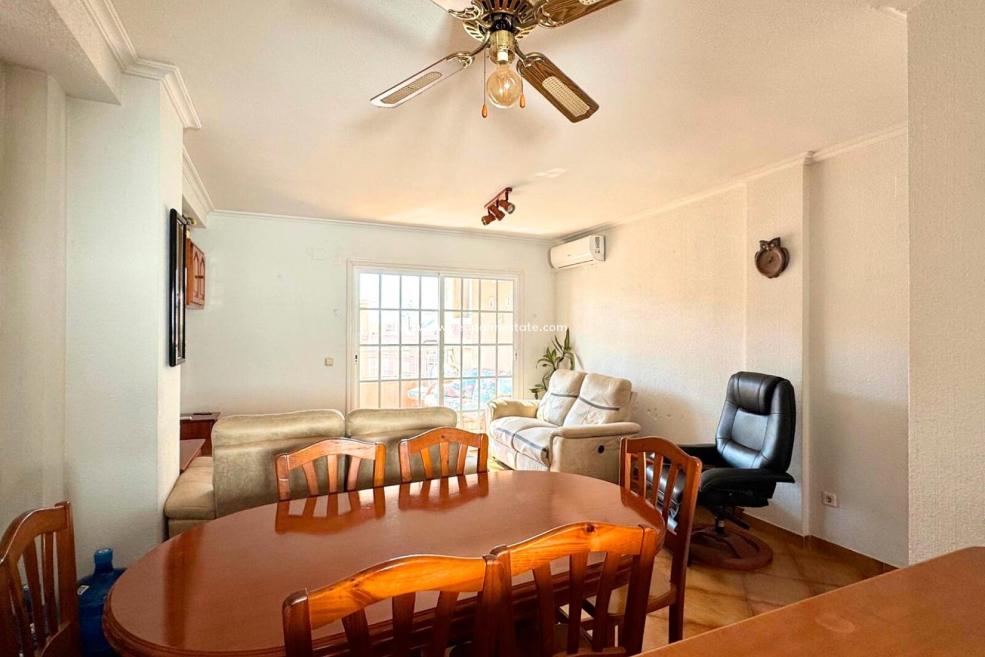 Resale - Apartments -
Torrevieja