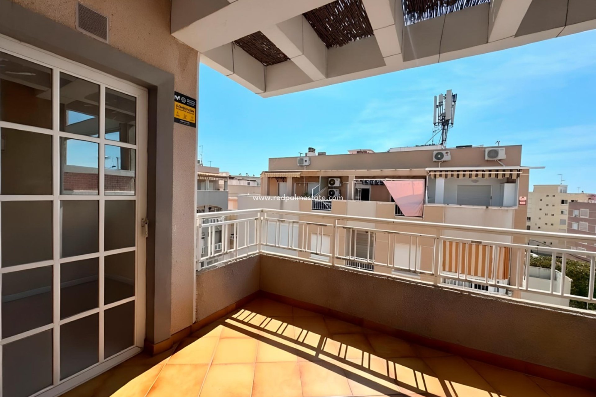 Resale - Apartments -
Torrevieja