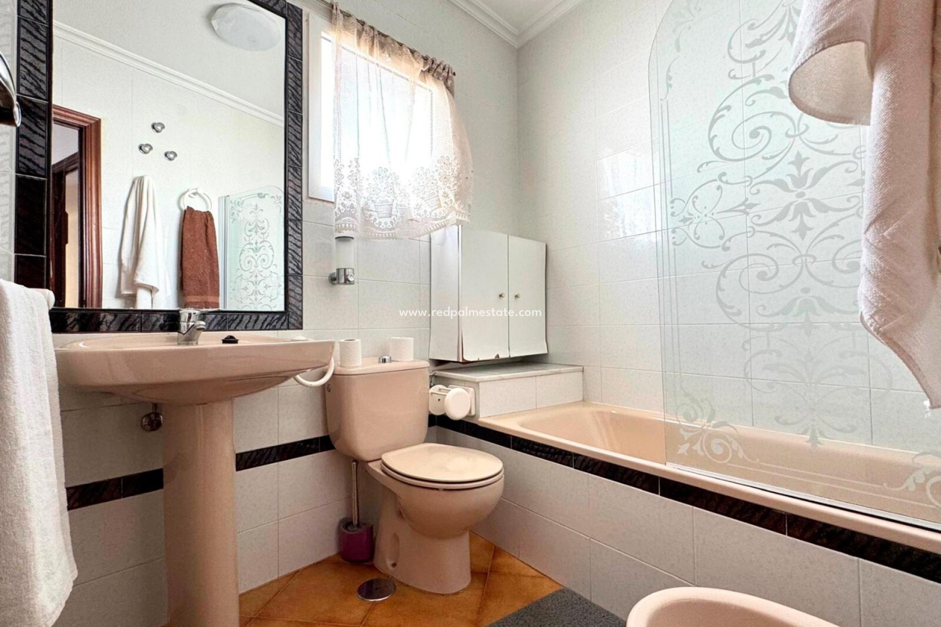 Resale - Apartments -
Torrevieja