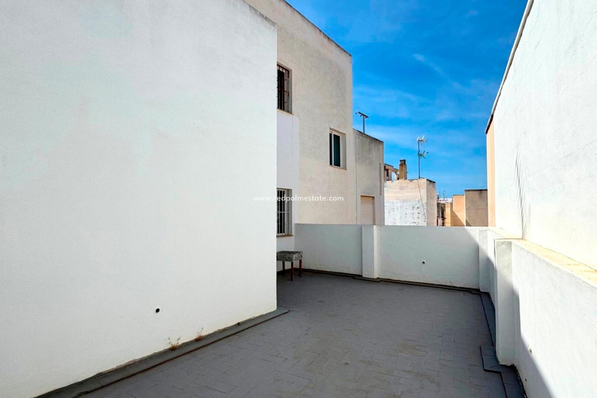 Resale - Apartments -
Torrevieja