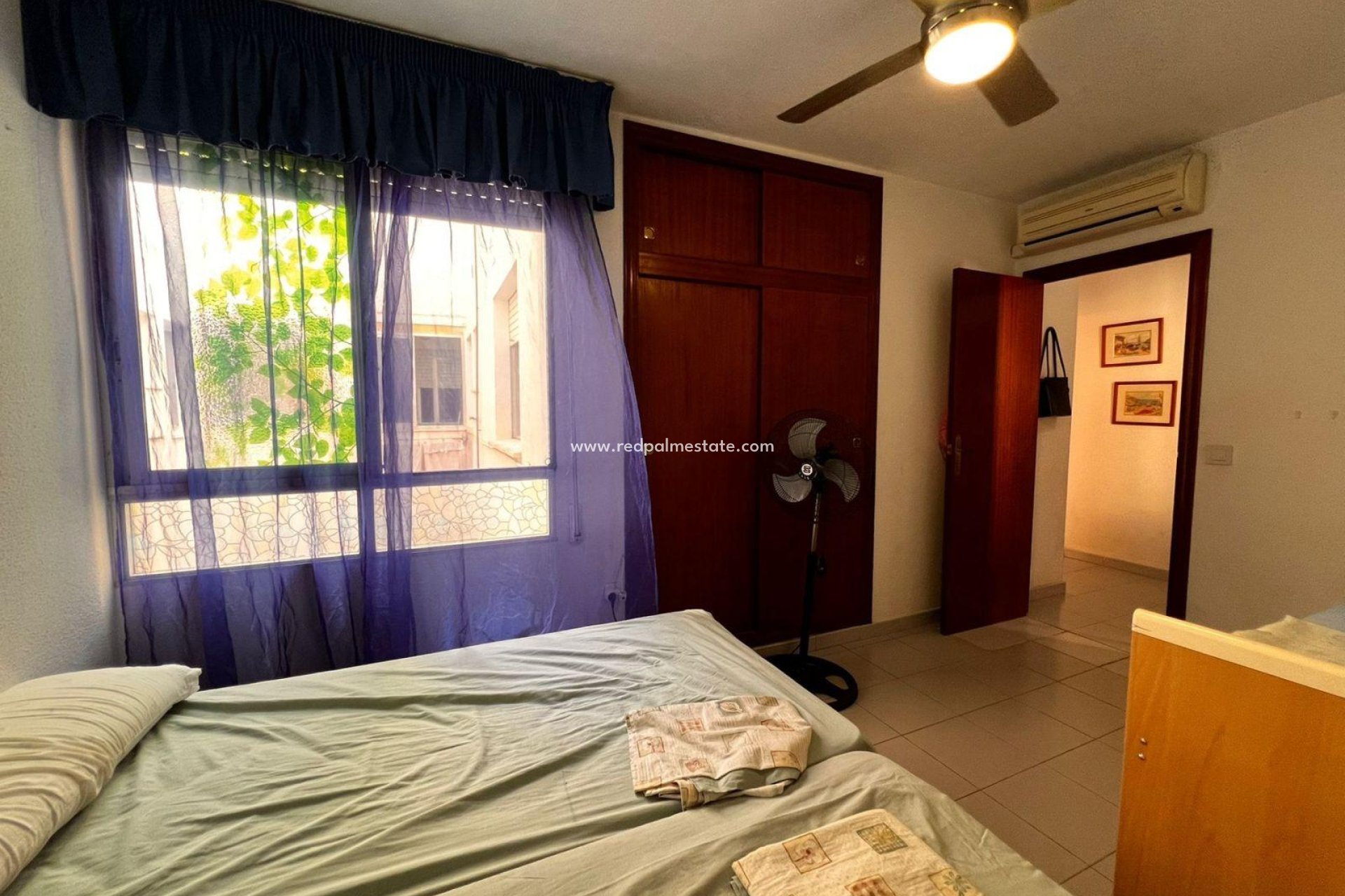 Resale - Apartments -
Torrevieja