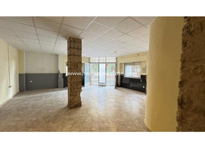 Resale - Apartments -
Torrevieja