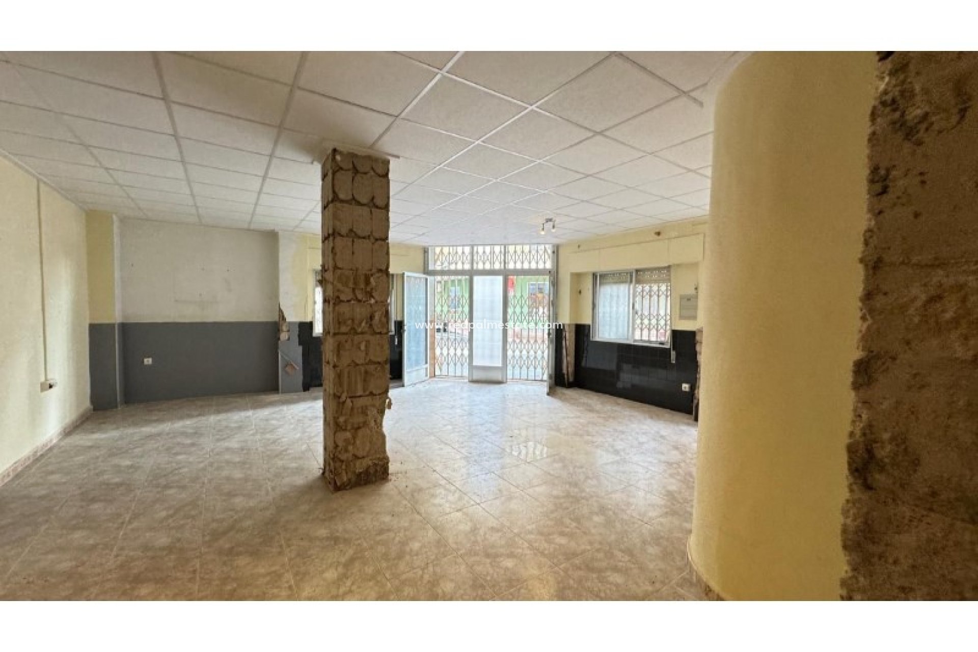 Resale - Apartments -
Torrevieja