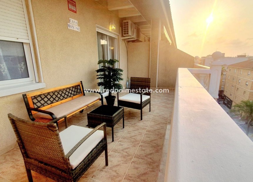 Resale - Apartments -
Torrevieja