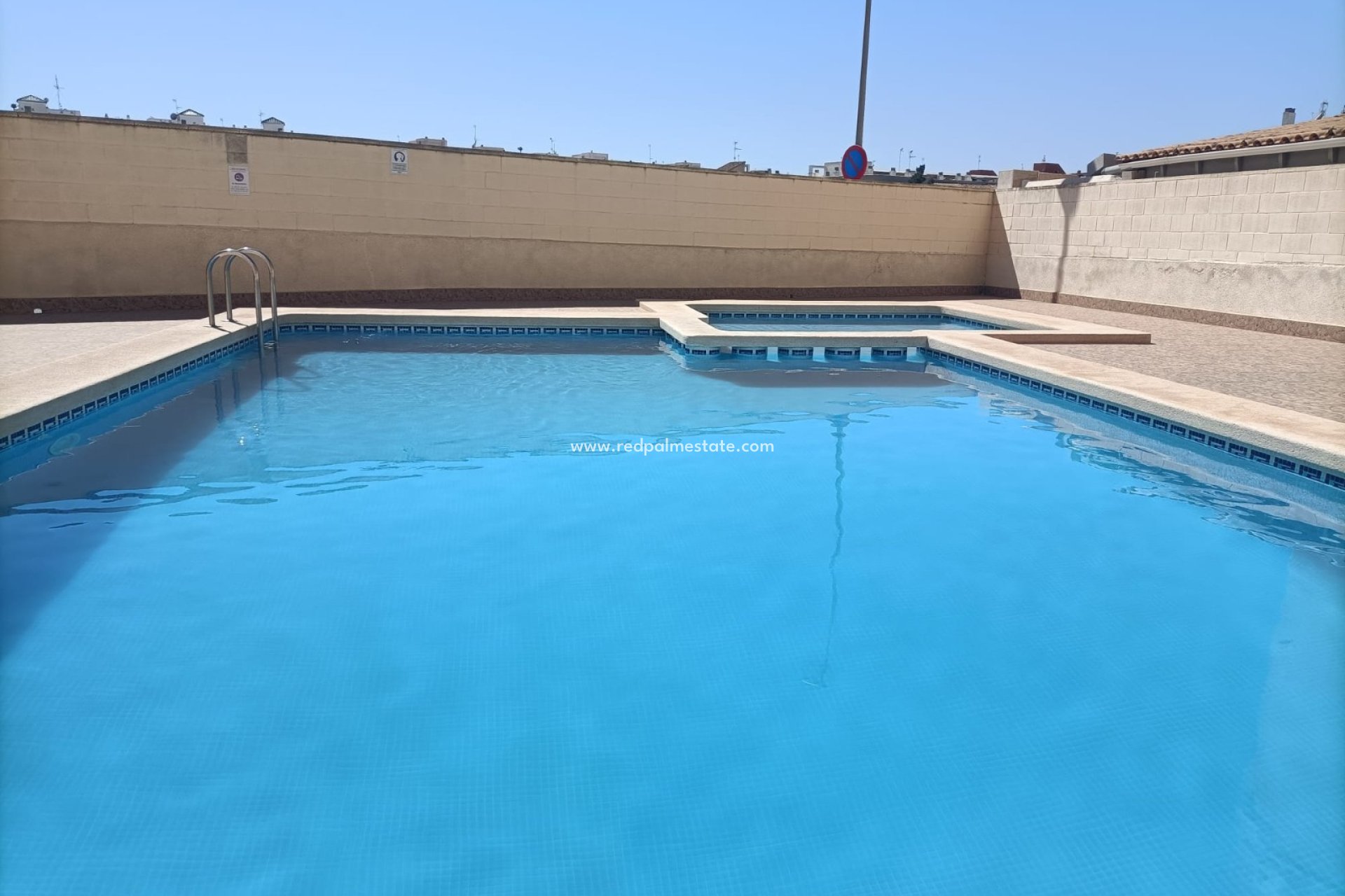 Resale - Apartments -
Torrevieja