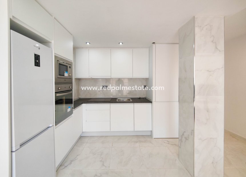 Resale - Apartments -
Torrevieja