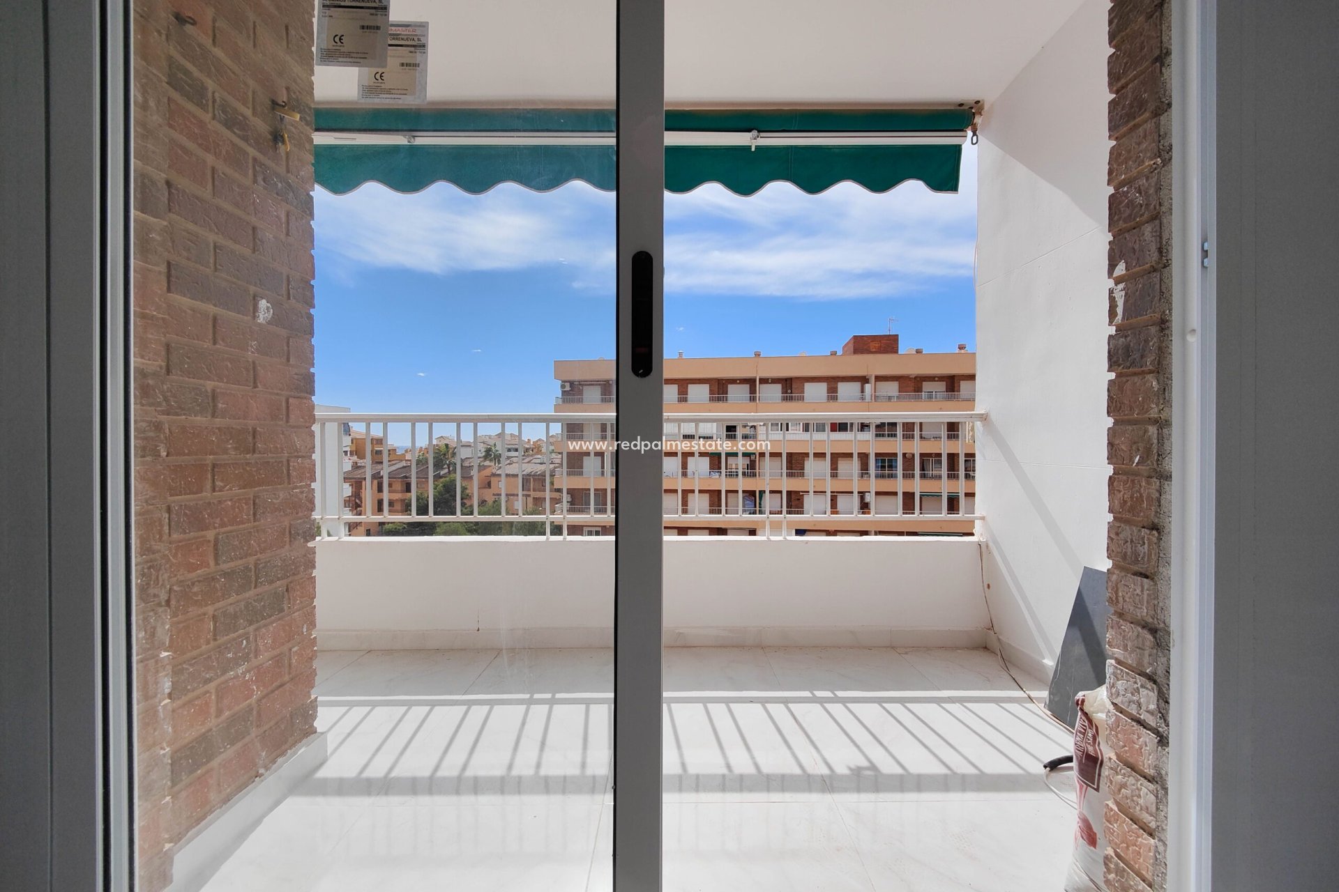 Resale - Apartments -
Torrevieja
