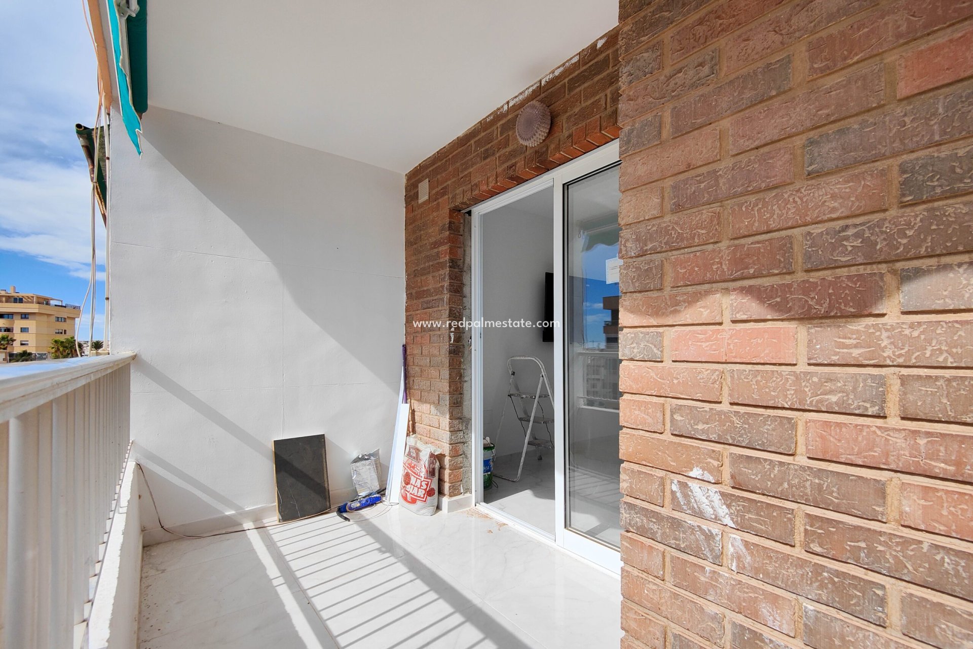 Resale - Apartments -
Torrevieja