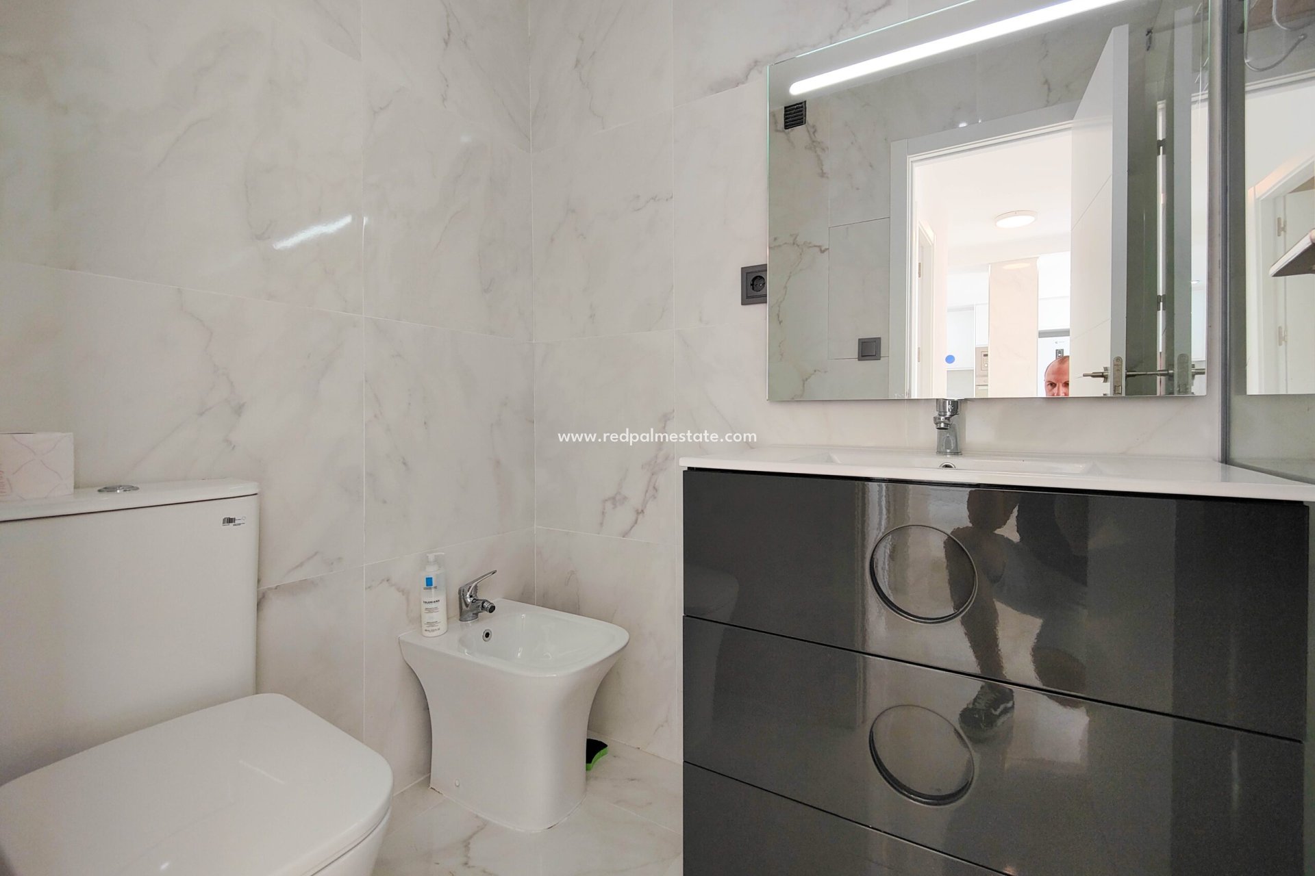 Resale - Apartments -
Torrevieja