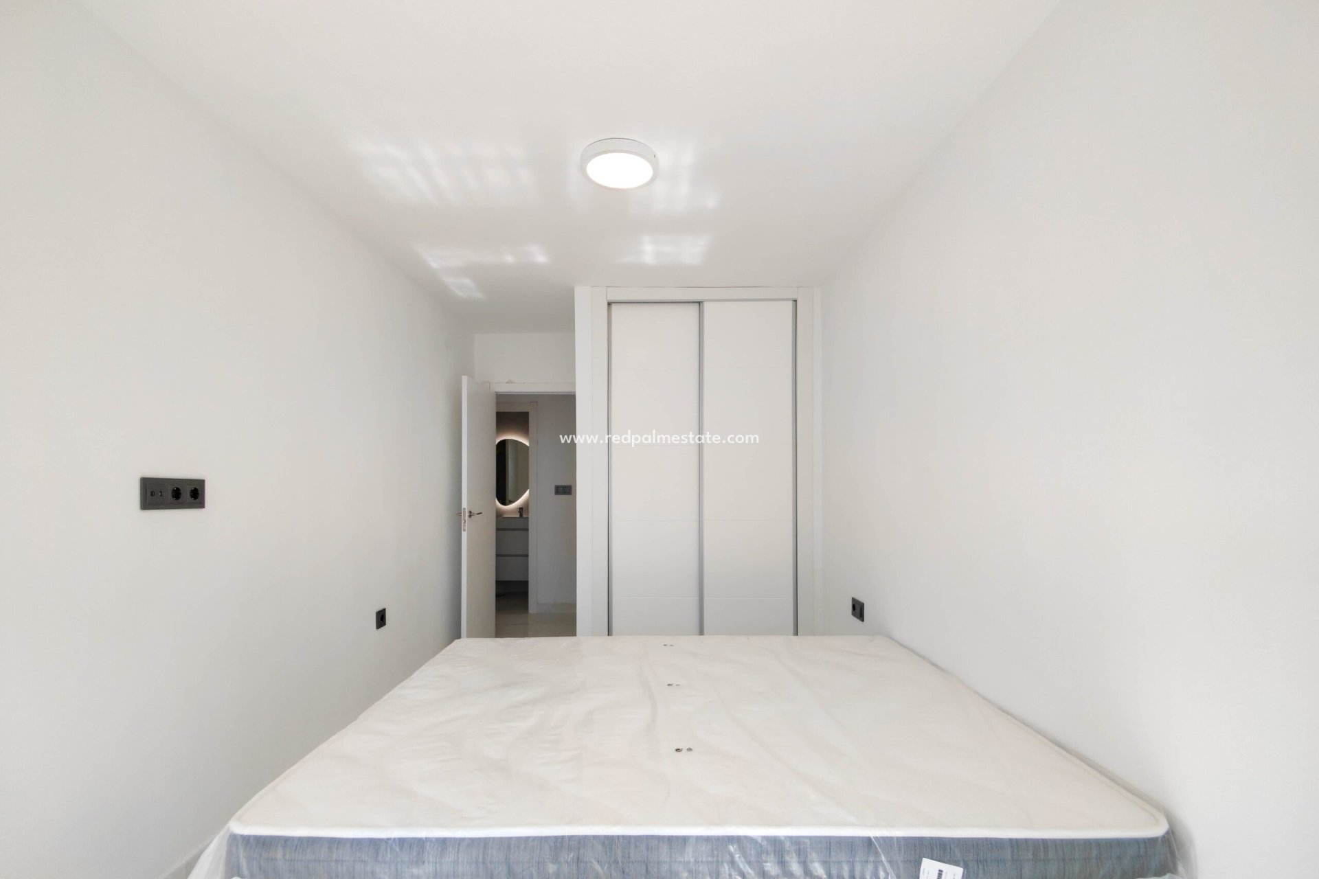 Resale - Apartments -
Torrevieja