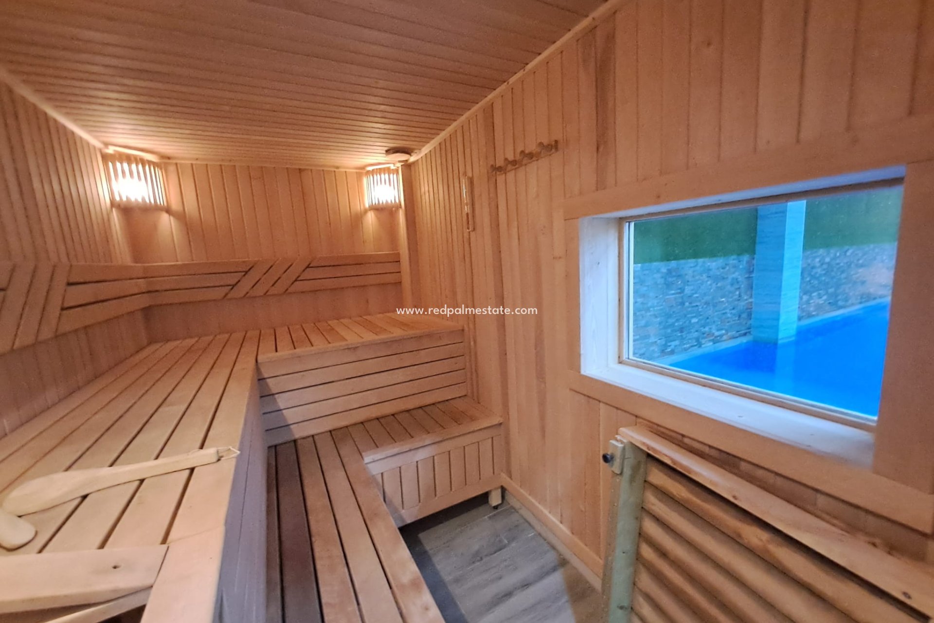 Resale - Apartments -
Torrevieja