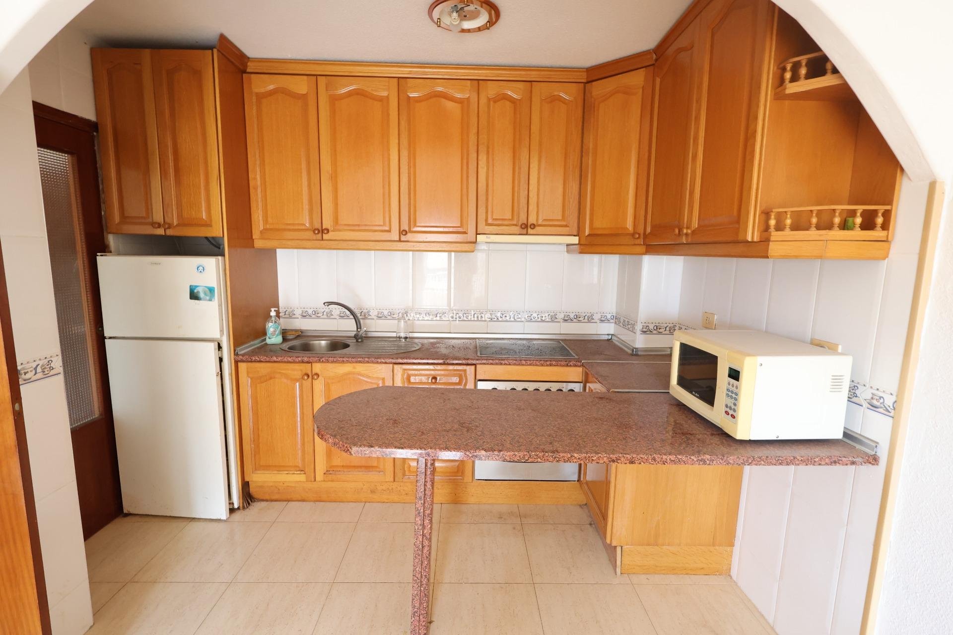 Resale - Apartments -
Torrevieja