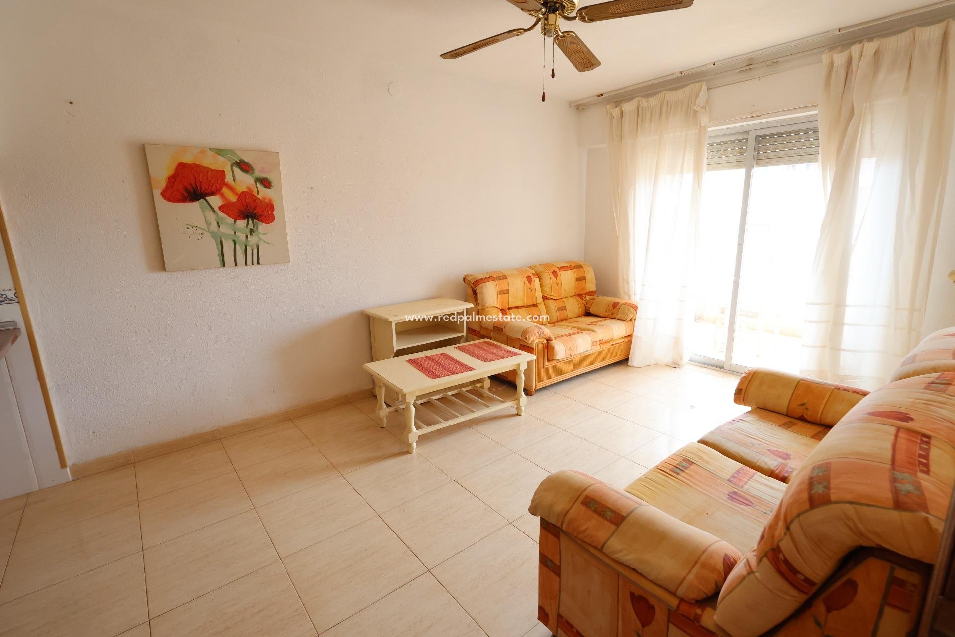 Resale - Apartments -
Torrevieja