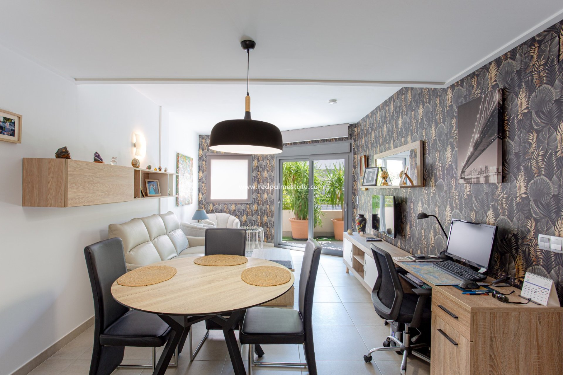 Resale - Apartments -
Torrevieja