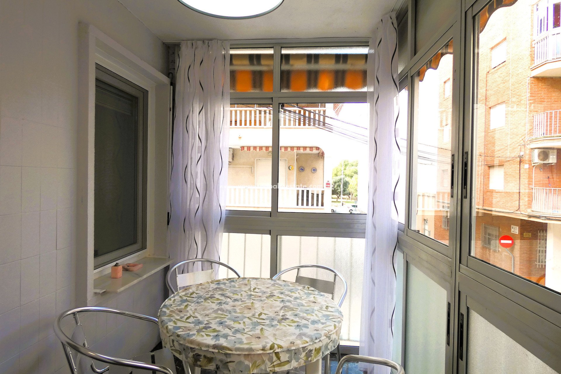 Resale - Apartments -
Torrevieja