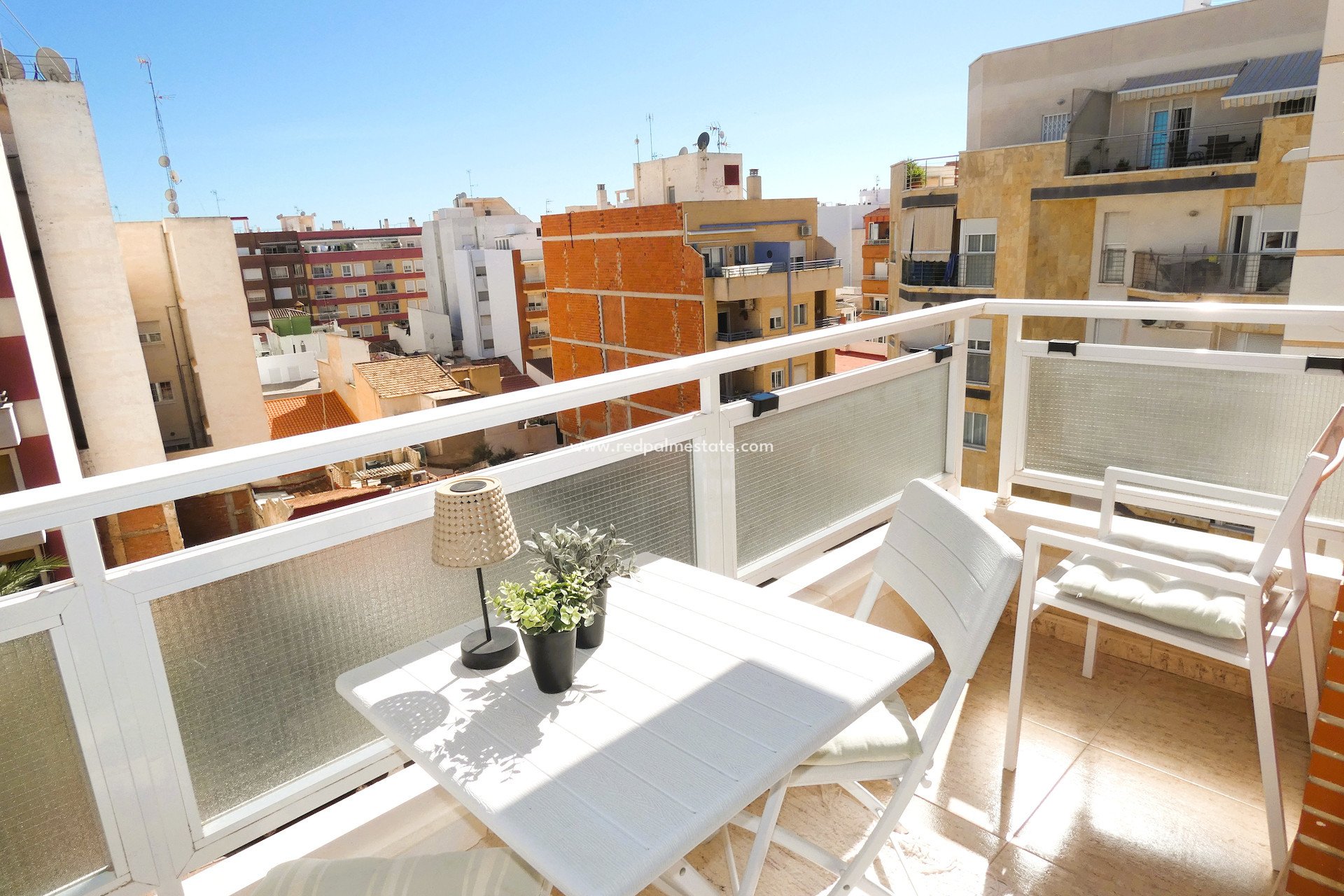 Resale - Apartments -
Torrevieja