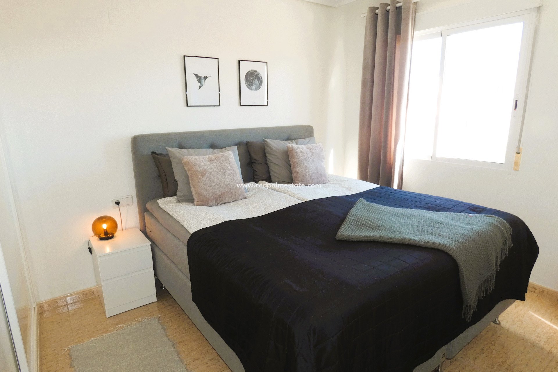 Resale - Apartments -
Torrevieja