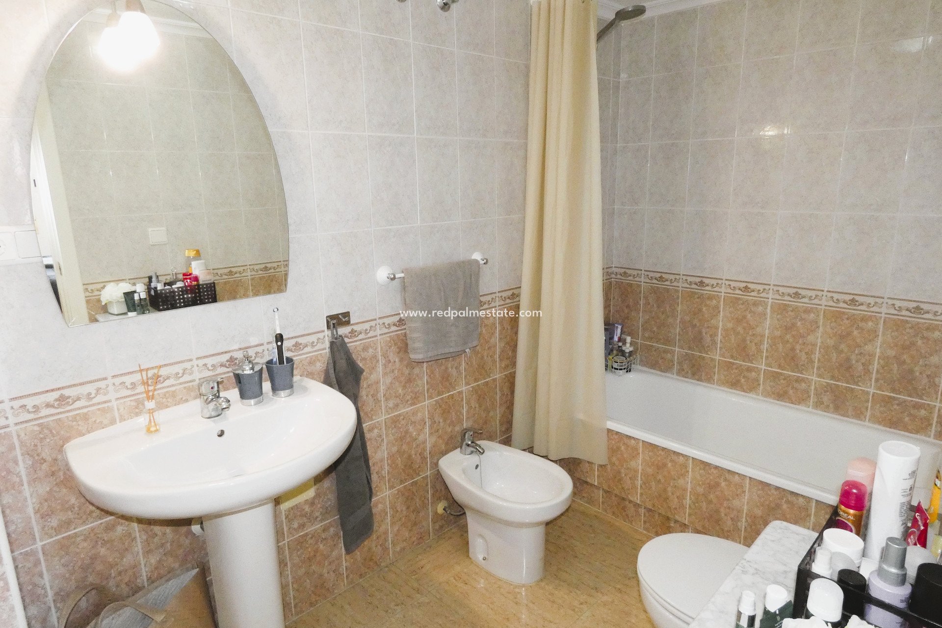 Resale - Apartments -
Torrevieja