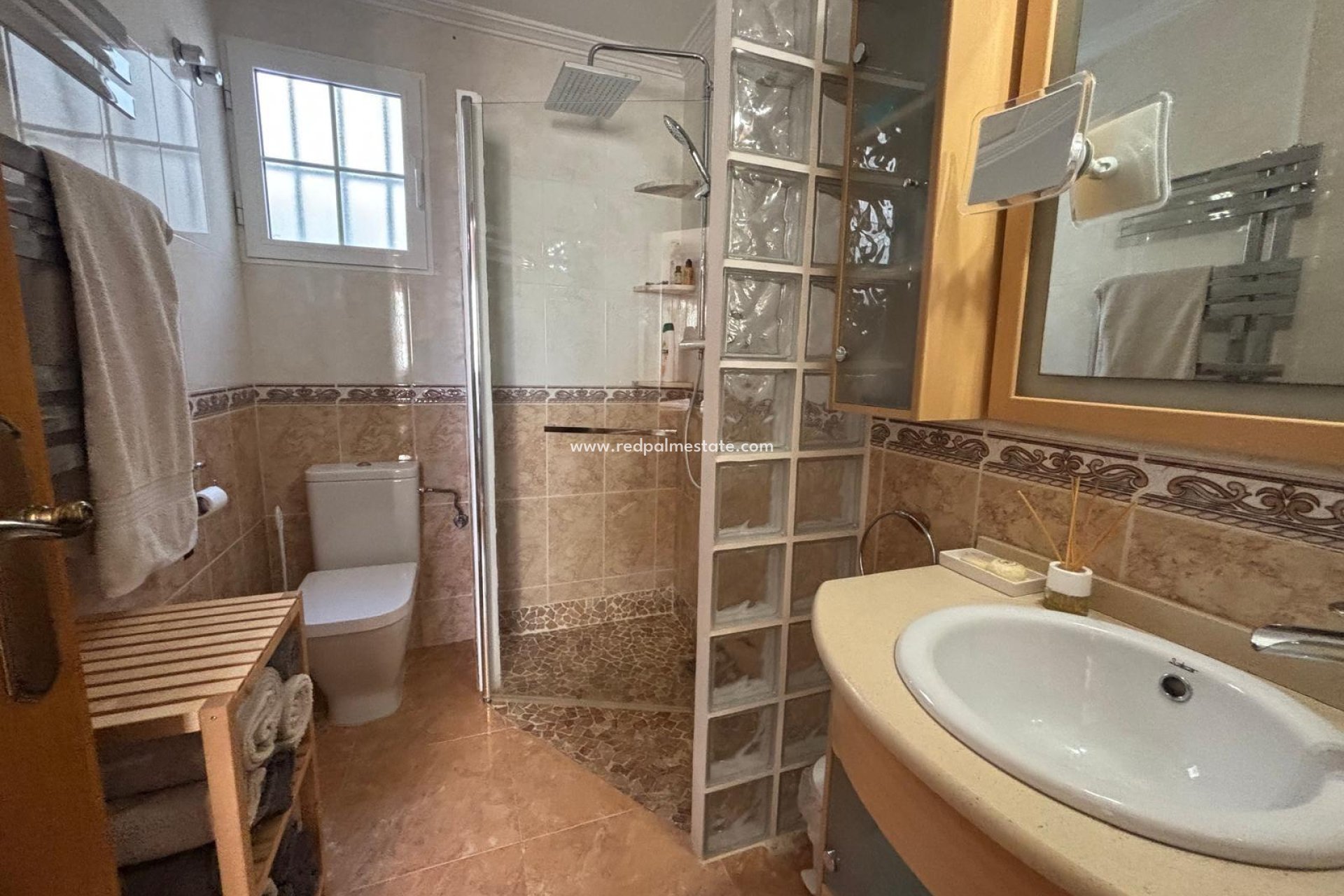 Resale - Apartments -
Torrevieja