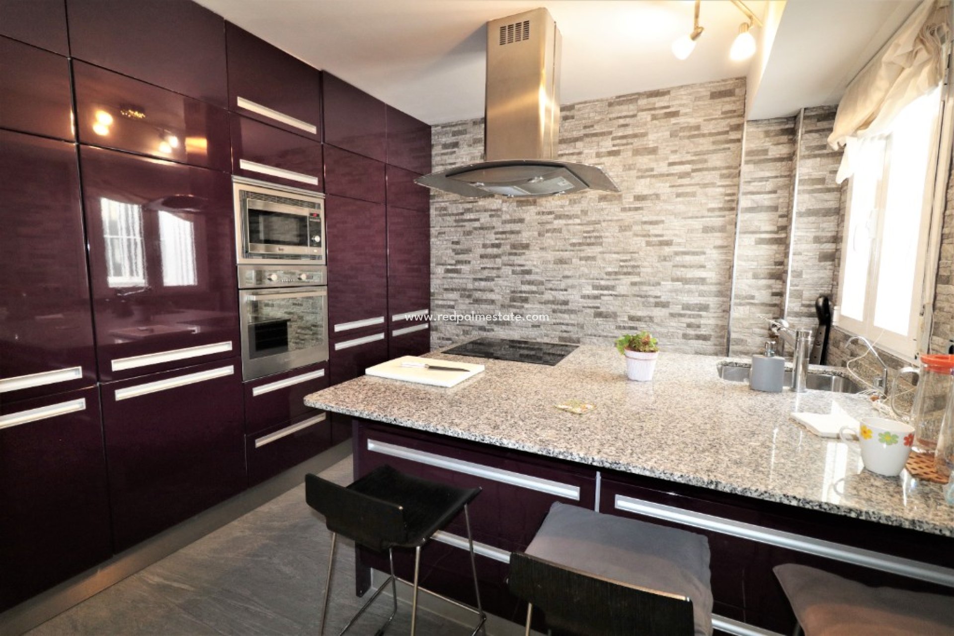 Resale - Apartments -
Torrevieja