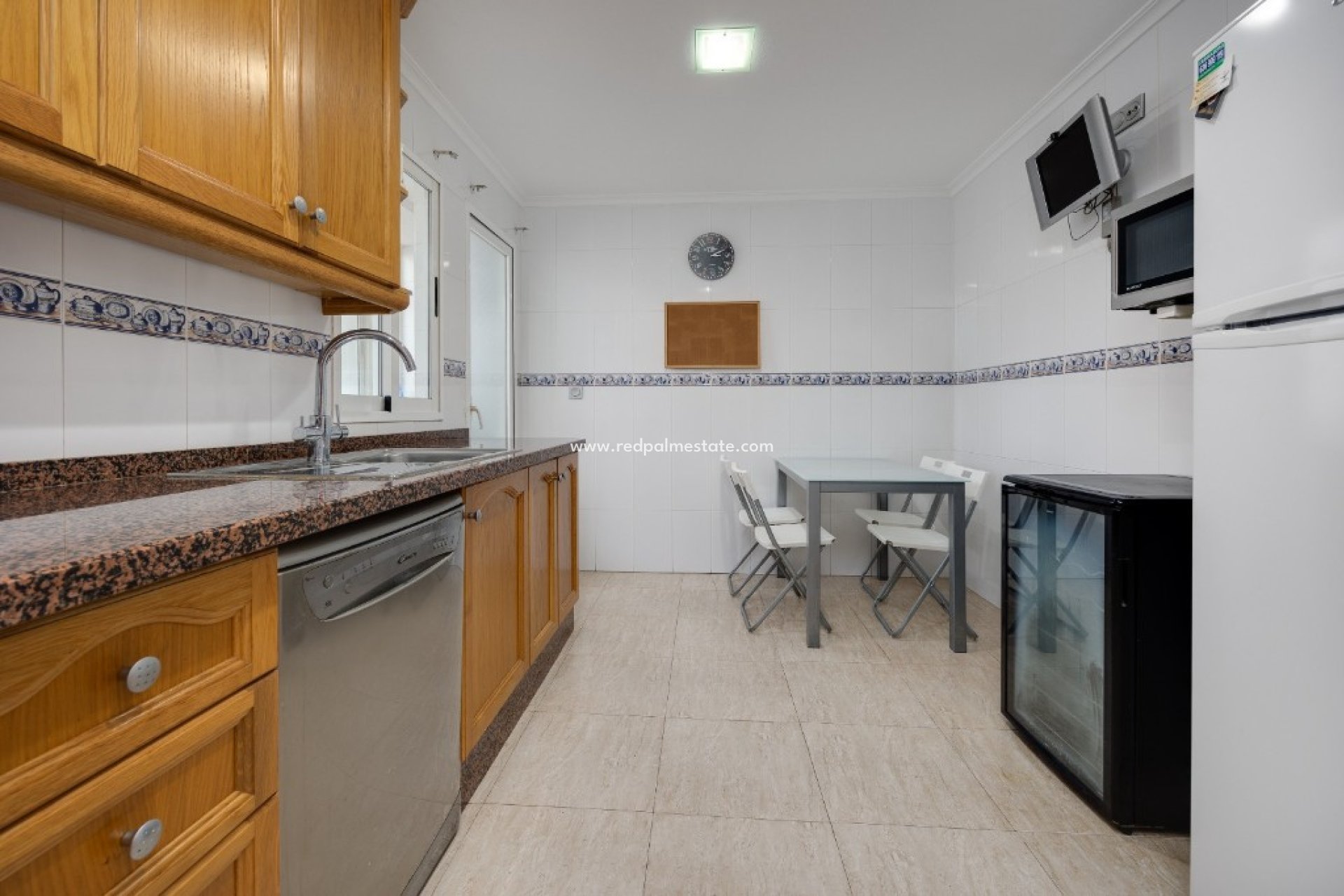 Resale - Apartments -
Torrevieja