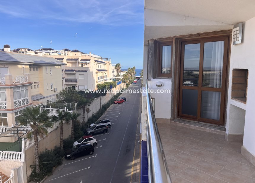 Resale - Apartments -
Torrevieja