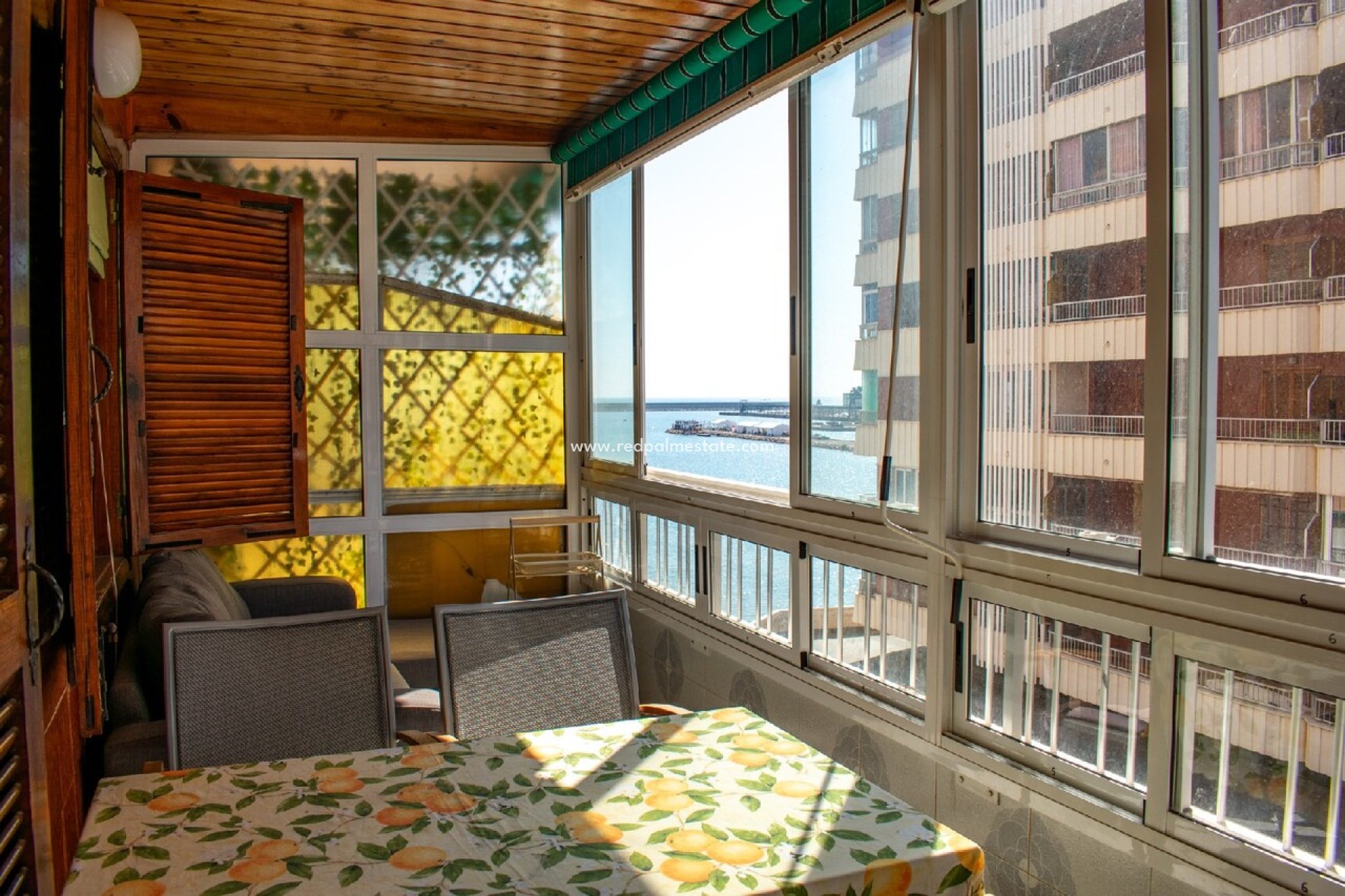 Resale - Apartments -
Torrevieja