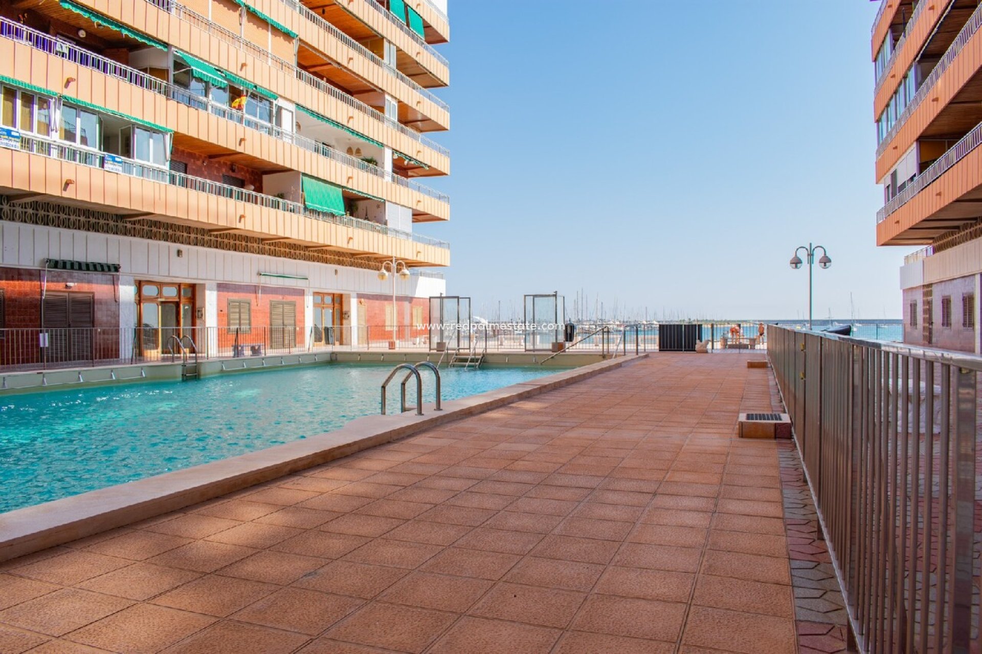 Resale - Apartments -
Torrevieja
