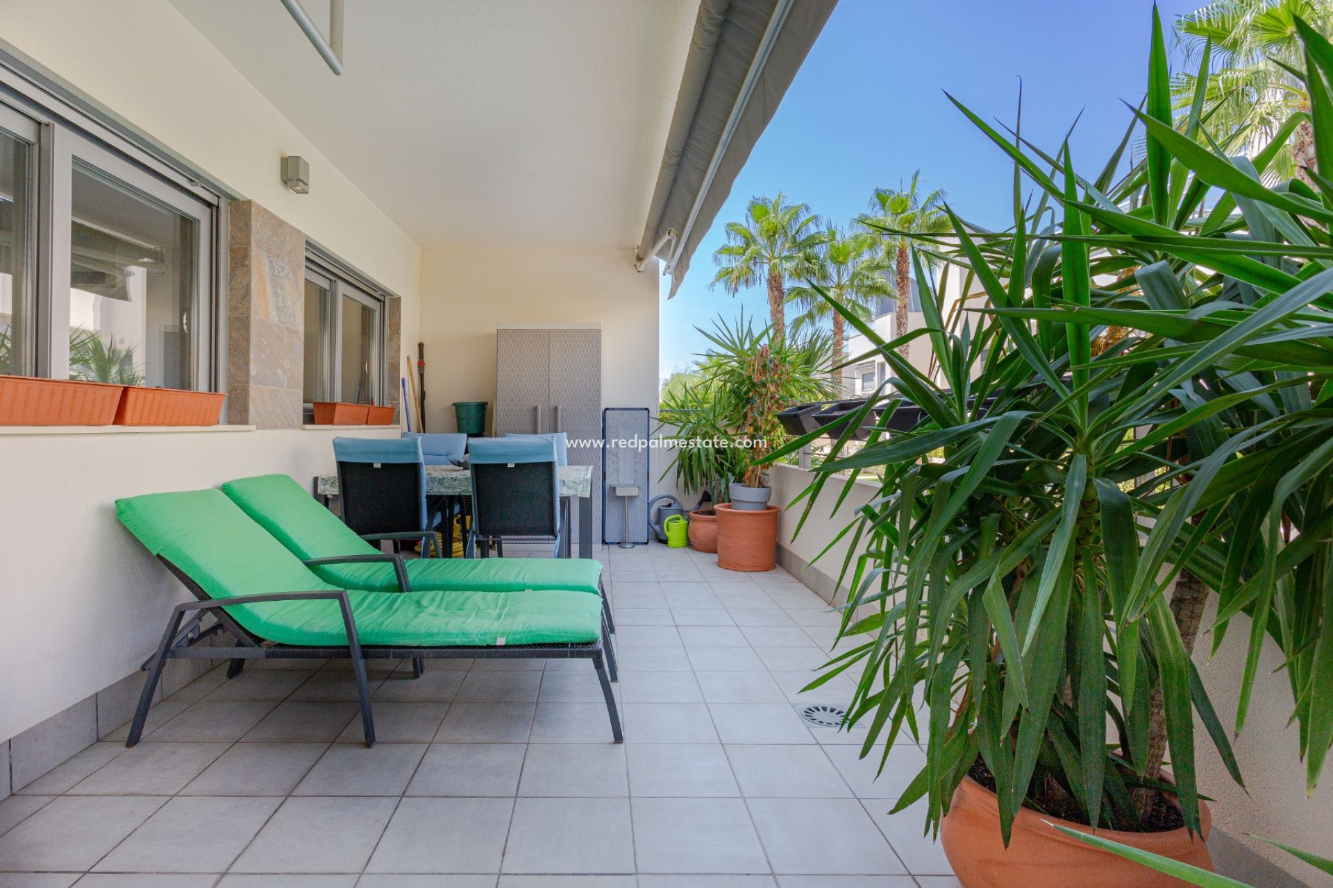 Resale - Apartments -
Torrevieja