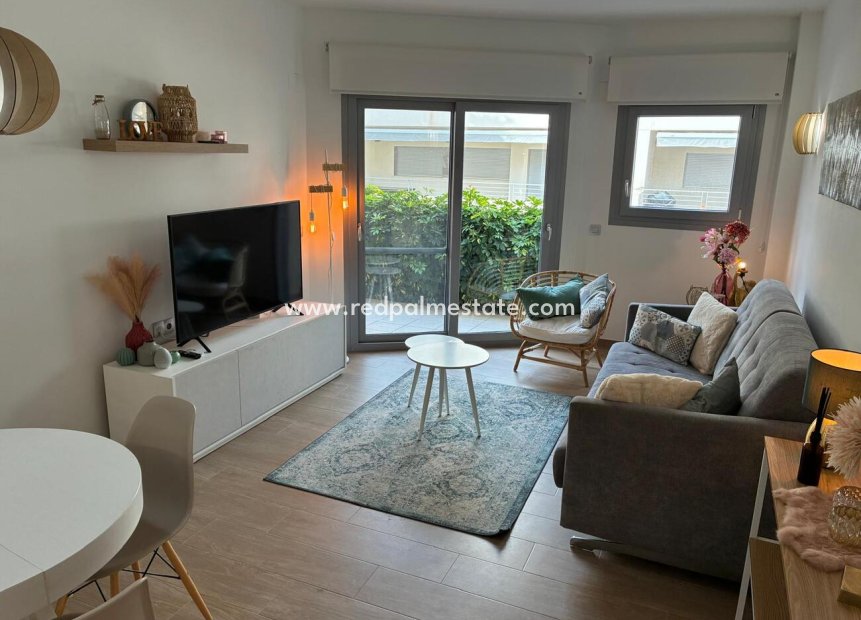 Resale - Apartments -
Torrevieja