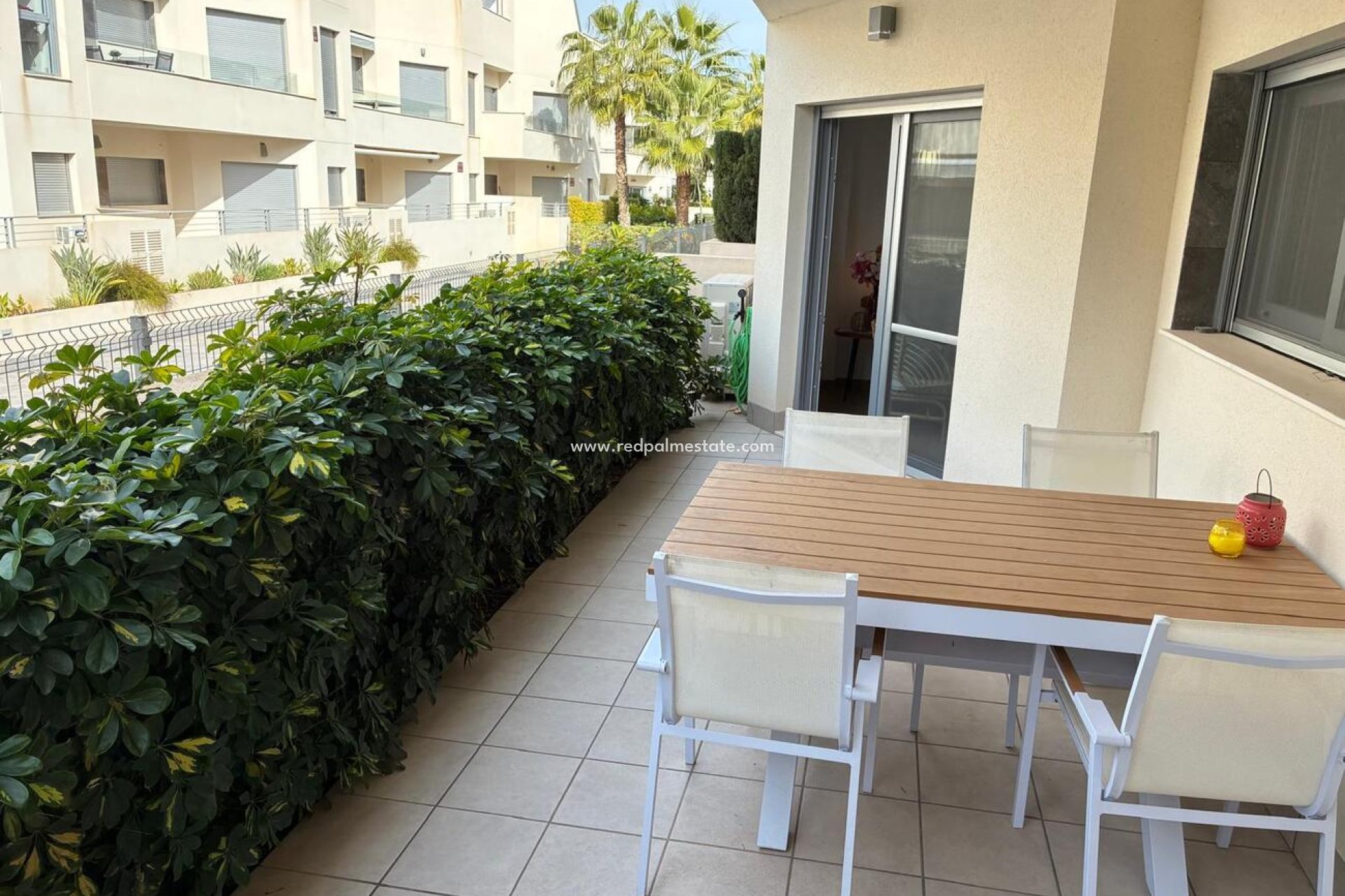 Resale - Apartments -
Torrevieja
