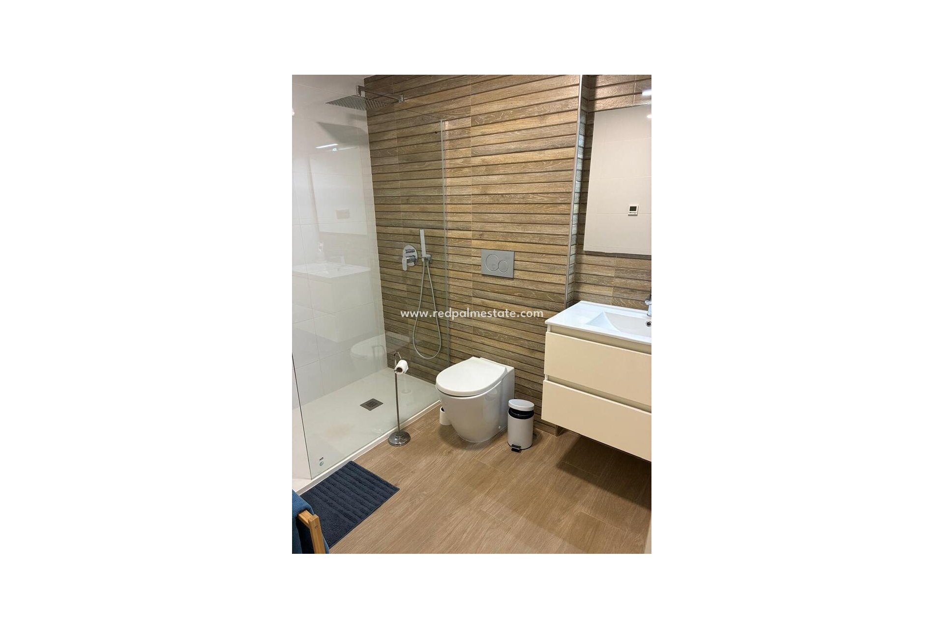 Resale - Apartments -
Torrevieja