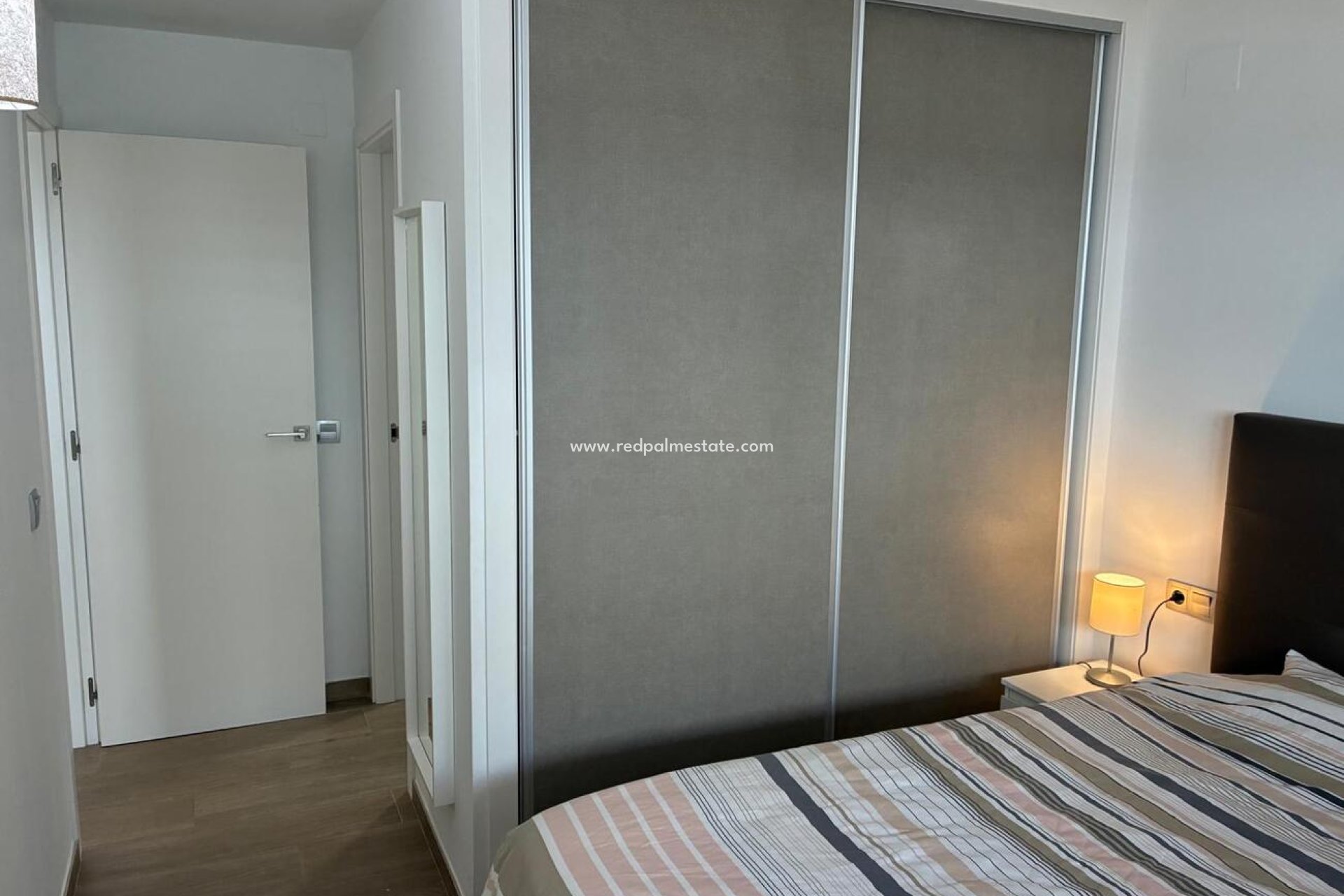 Resale - Apartments -
Torrevieja