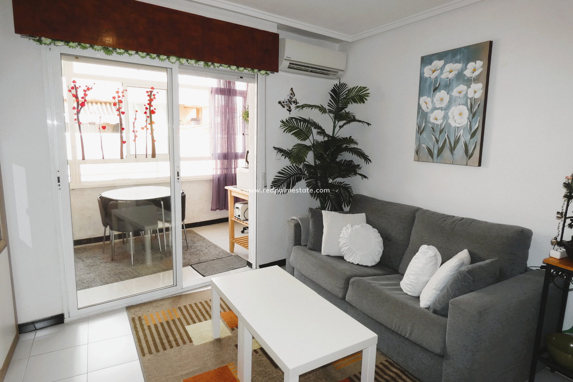 Resale - Apartments -
Torrevieja