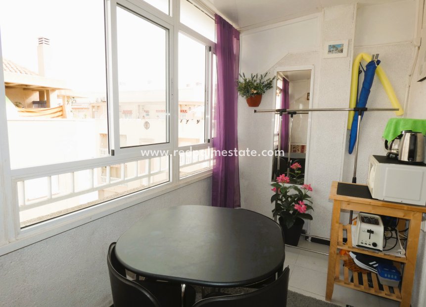 Resale - Apartments -
Torrevieja