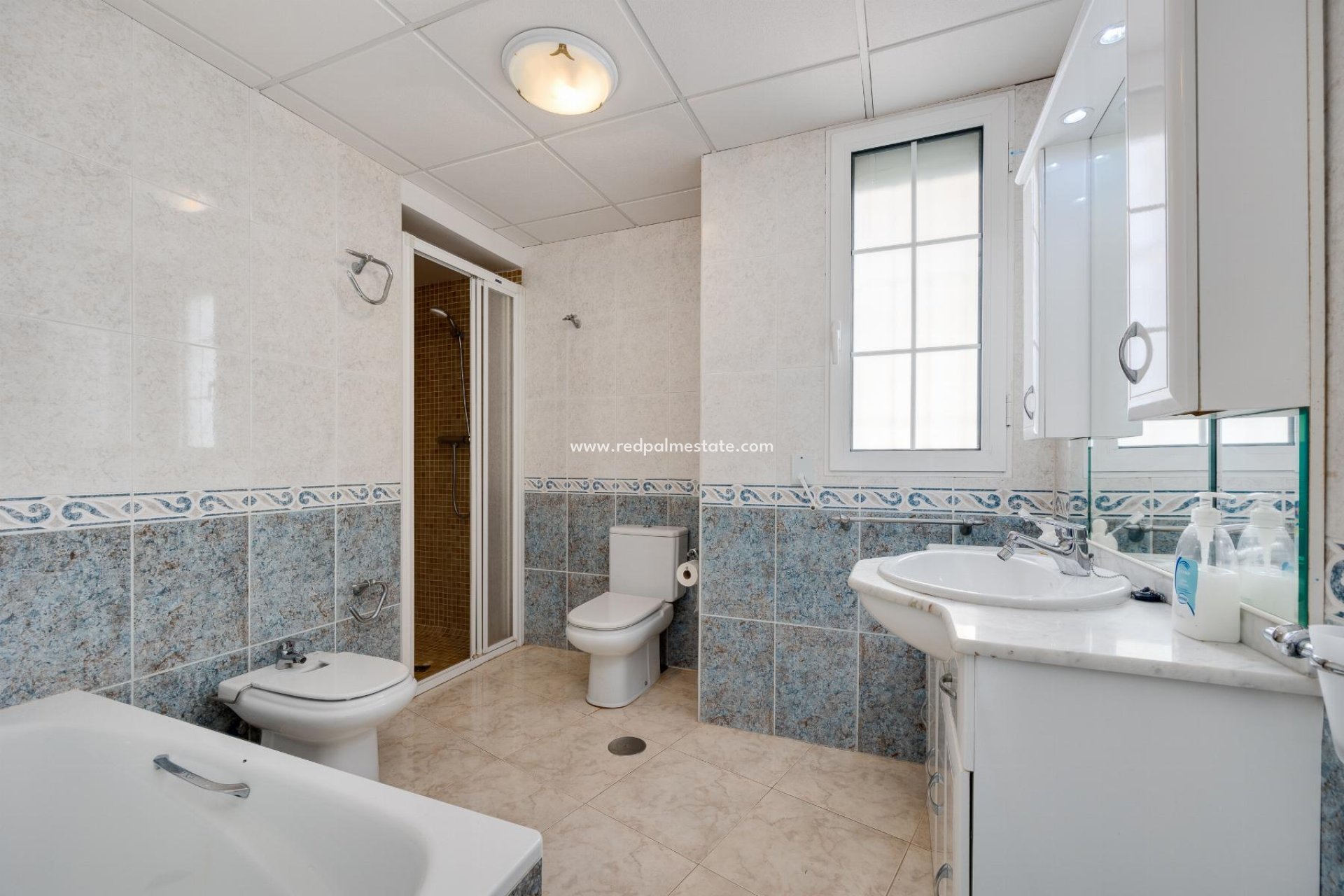 Resale - Apartments -
Torrevieja