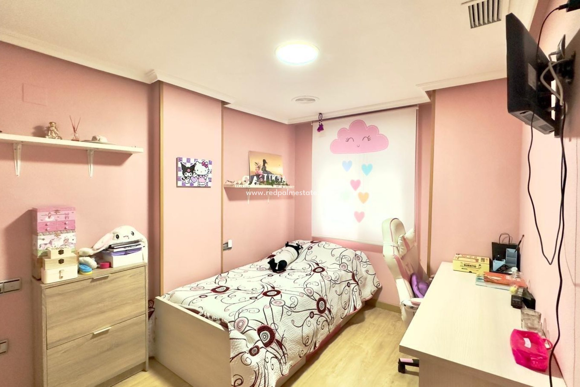 Resale - Apartments -
Torrevieja