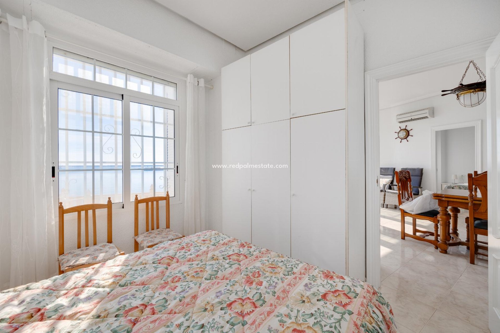 Resale - Apartments -
Torrevieja