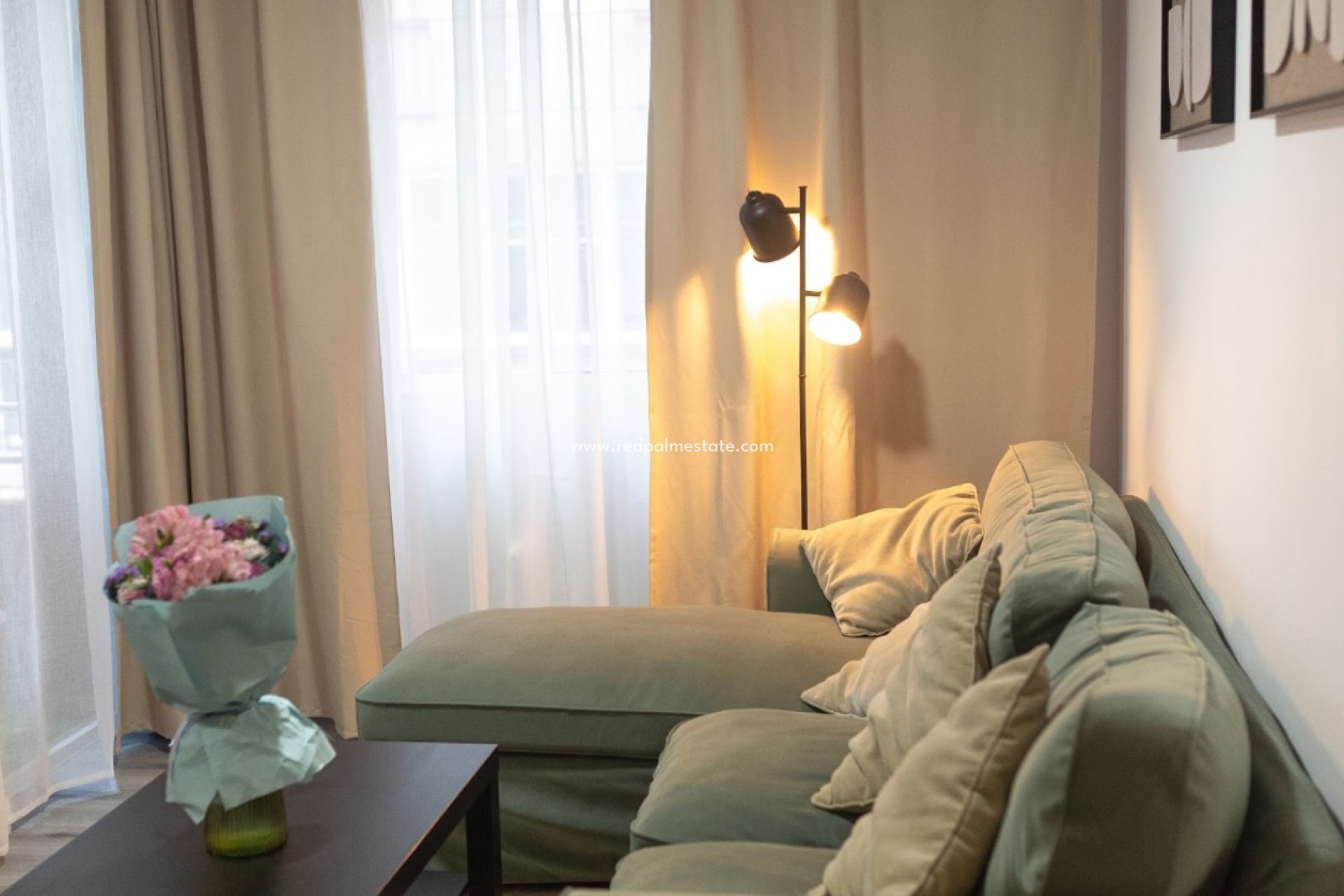 Resale - Apartments -
Torrevieja