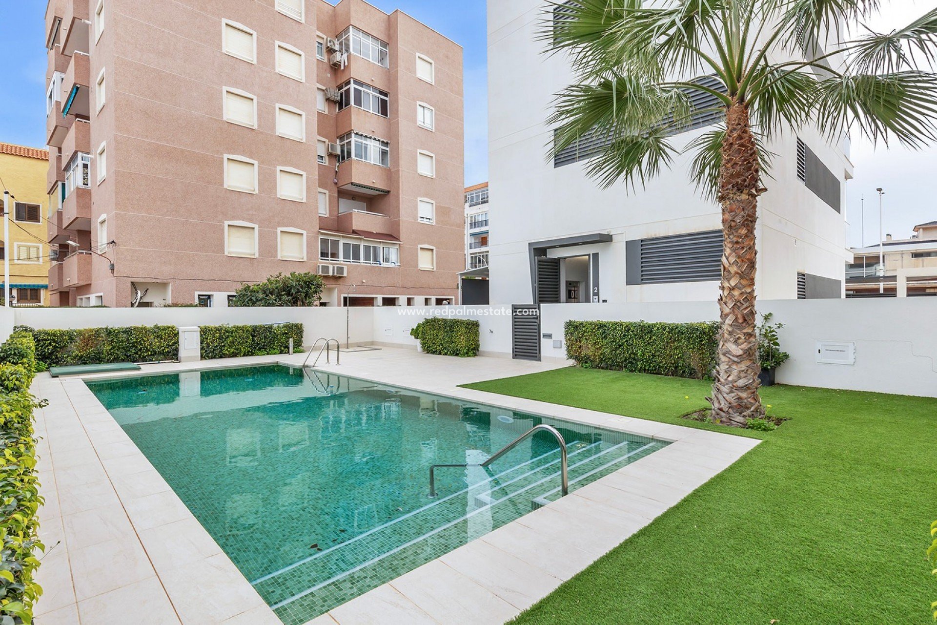 Resale - Apartments -
Torrevieja