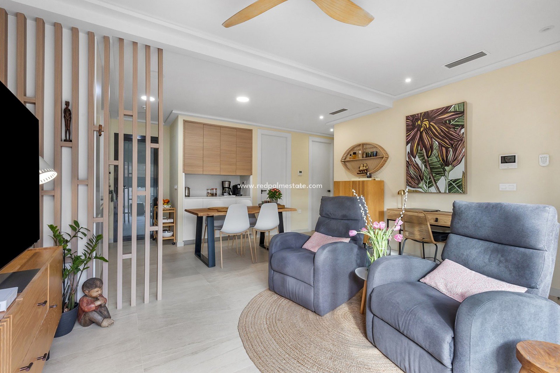 Resale - Apartments -
Torrevieja