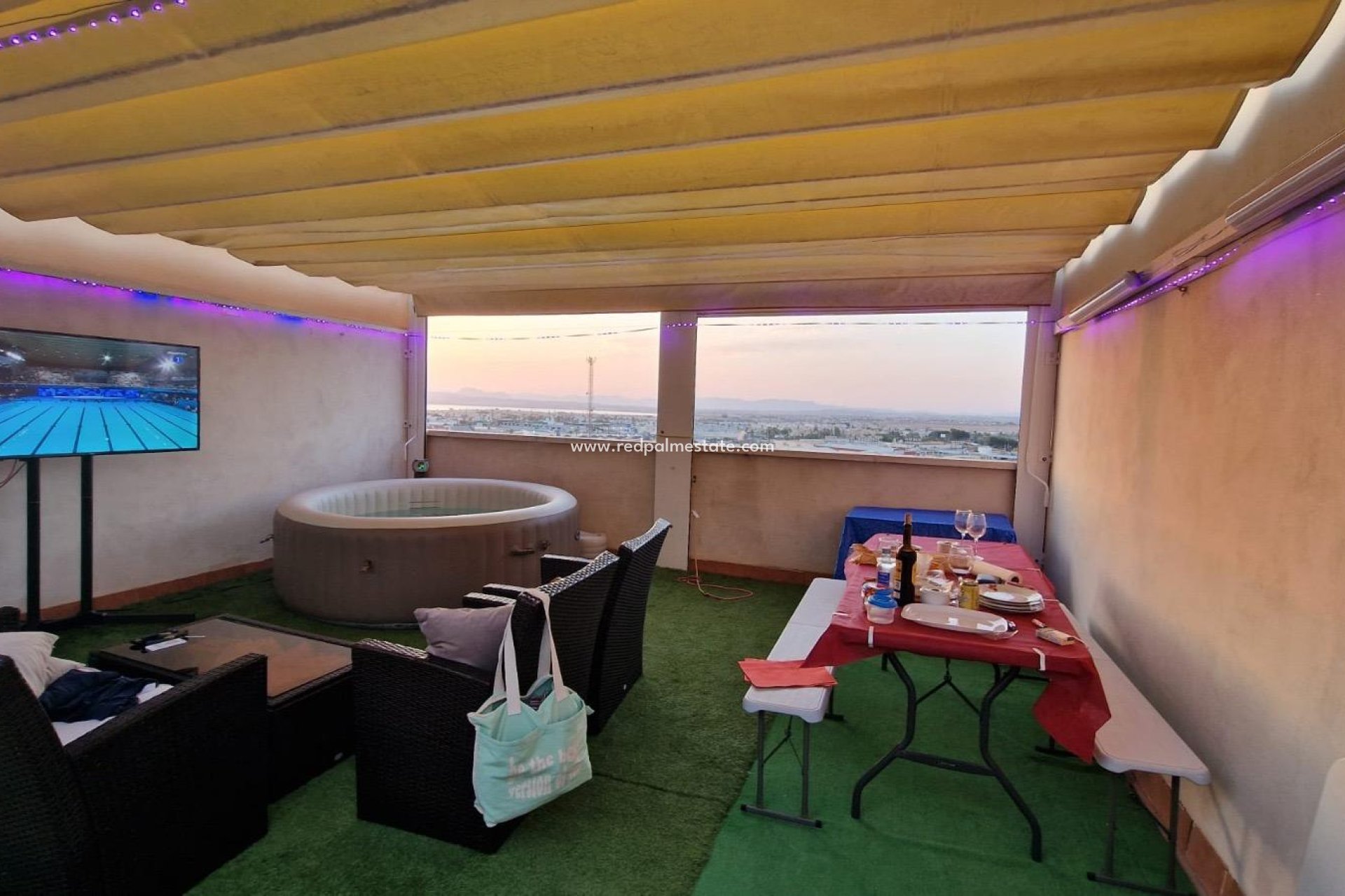 Resale - Apartments -
Torrevieja